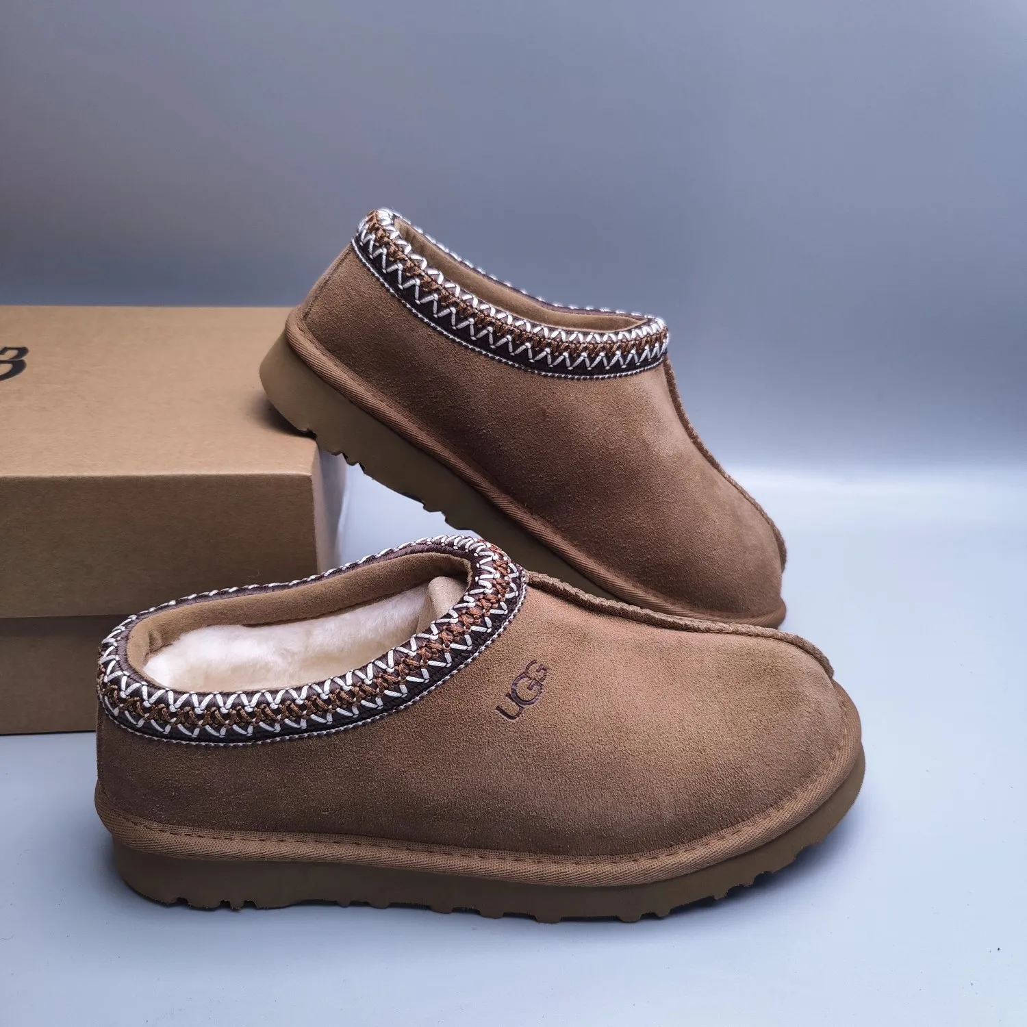 💰440 UGG sheepskin one-piece snow boots for women 5955 men's shoes 5950 one-legged home style for men and women Color: Maroon Black Sand Gray Chocolate Number: 35-45
